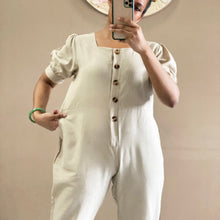 Puff Sleeved Buttoned Jumpsuit